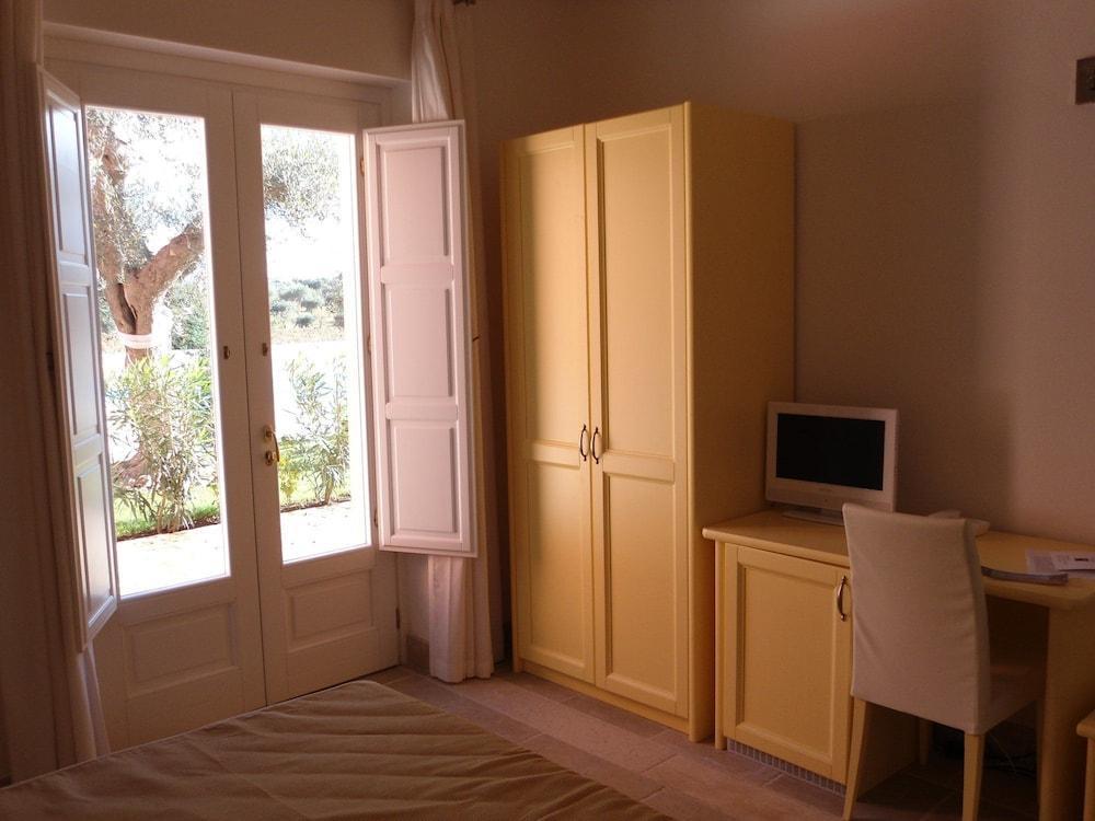 Hotel Parco dei Manieri Conversano Esterno foto